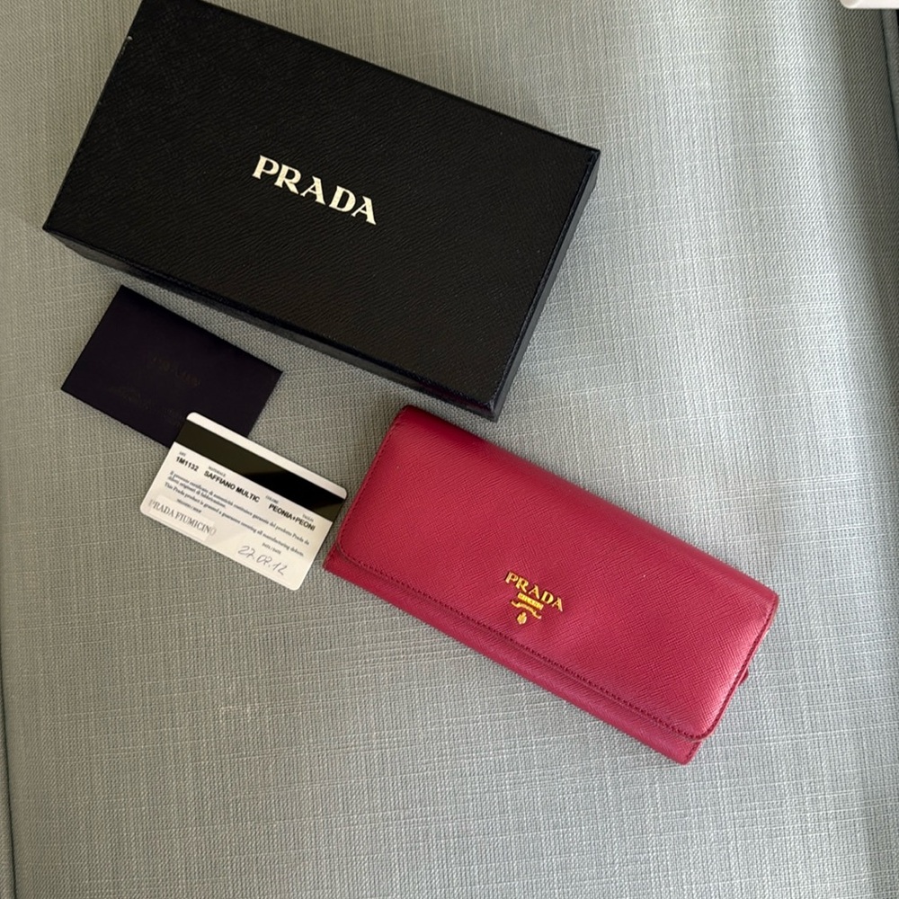 Prada pink/peony saffiano with zip compartment
